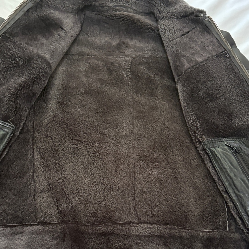 Men's Black Leather Jacket with Fur Collar - Picture 9 of 15
